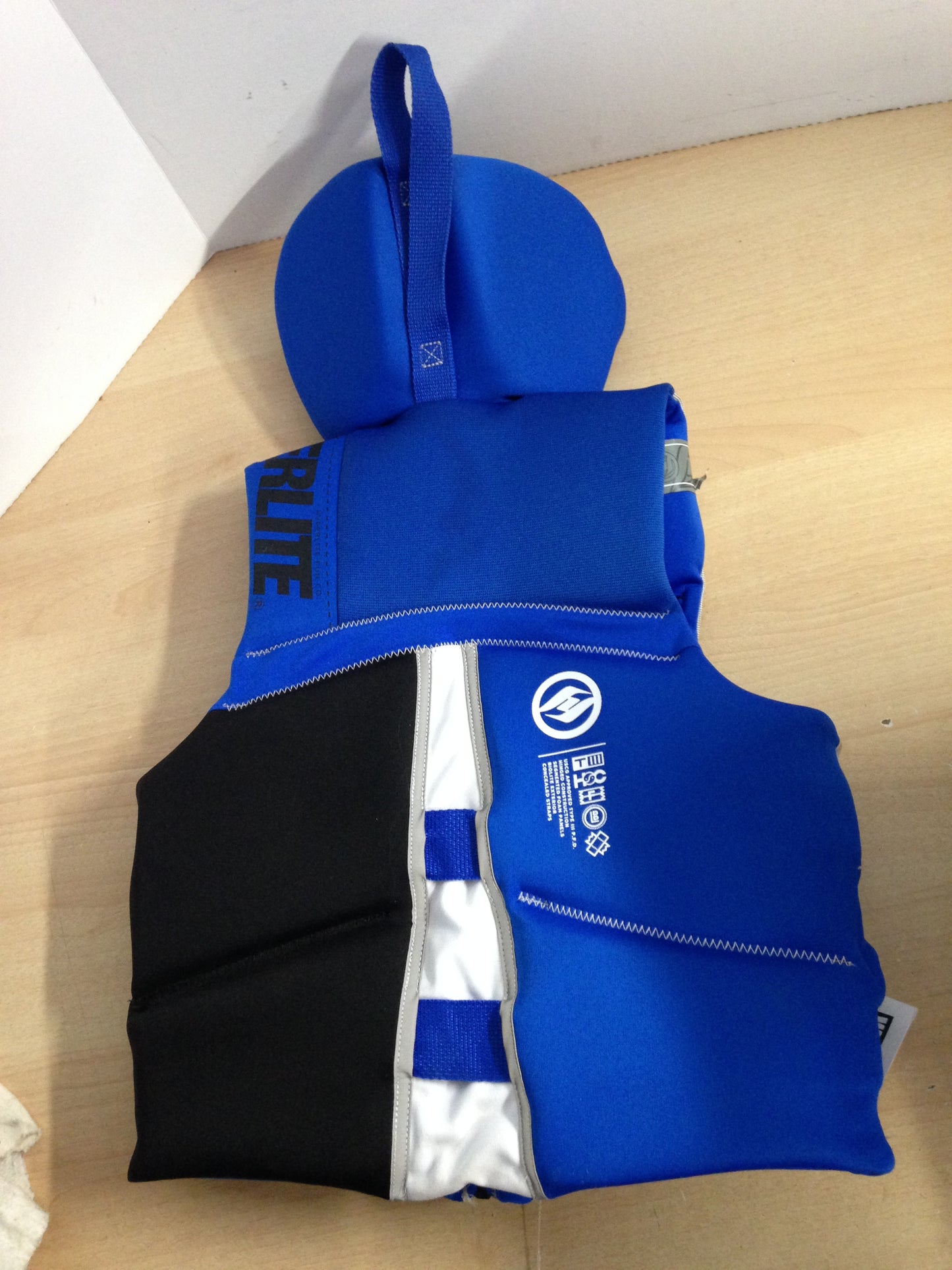 Life Jacket Child Size 60-90 lb Youth Hyperlite NEW Blue Grey Black Neoprene