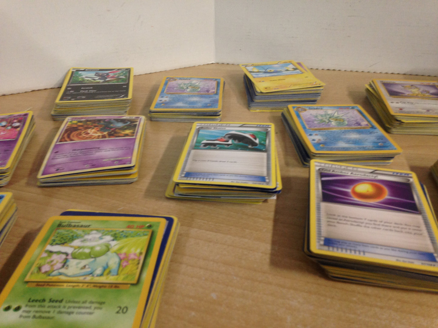 Huge Vintage and Modern Pokemon Cards 1193 in Total