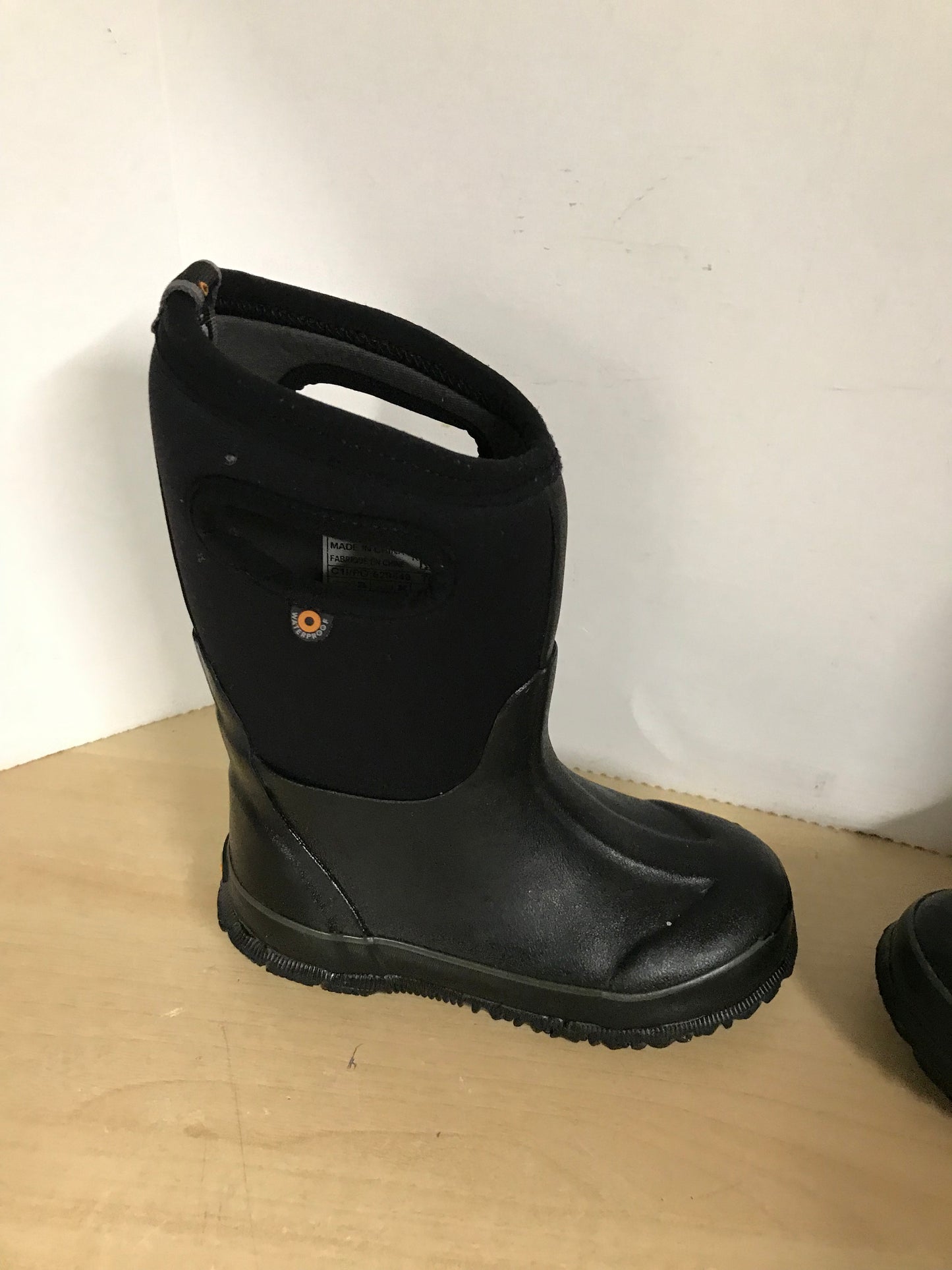 Bogs Brand Child Size 12 Black Multi to - 30 degree Rain Winter Excellent