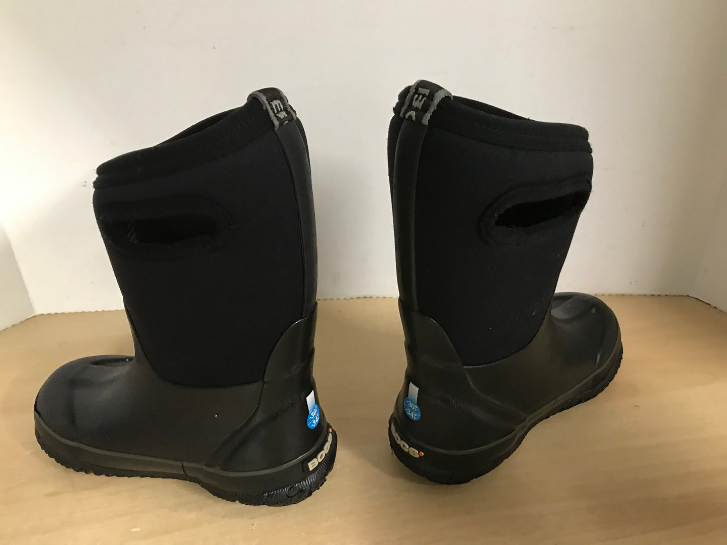 Bogs Brand Child Size 12 Black Multi to - 30 degree Rain Winter Excellent