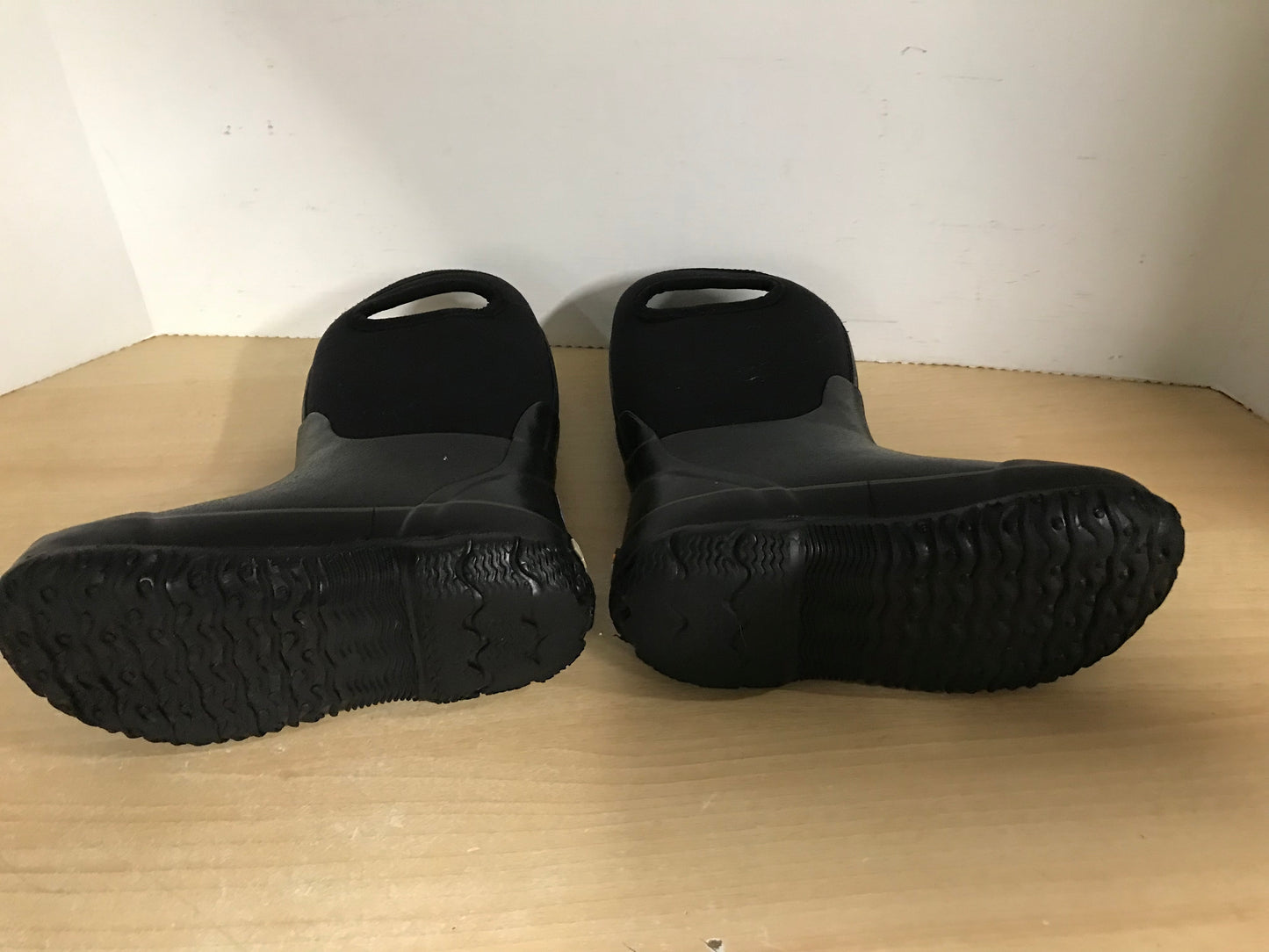 Bogs Brand Child Size 12 Black Multi to - 30 degree Rain Winter Excellent