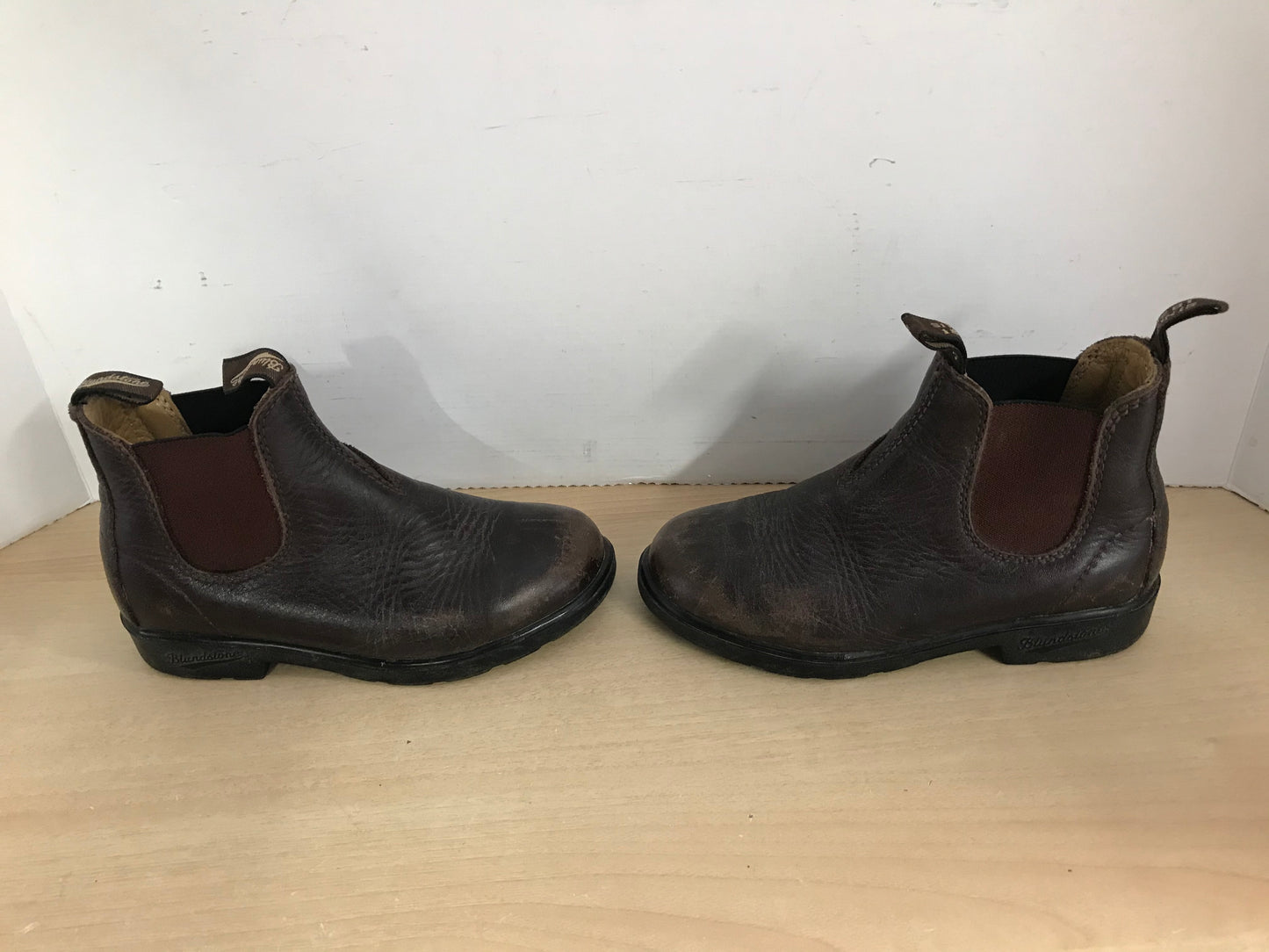 All Year Boots Blundstone Child Size 1 USA Size Brown Leather Pull On
