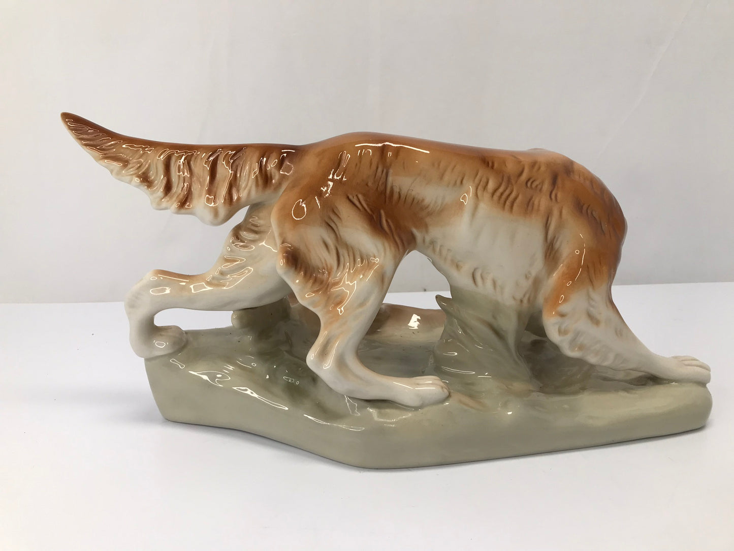 Antique Mid Century Royal Dux Irish Setter Dog Hunting Duck Pheasant Figure Large 15x7 Excellent Condition Very RARE