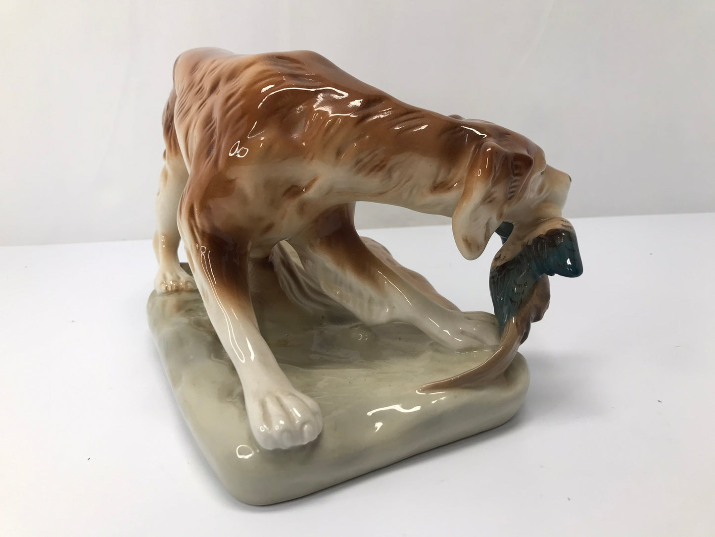 Antique Mid Century Royal Dux Irish Setter Dog Hunting Duck Pheasant Figure Large 15x7 Excellent Condition Very RARE