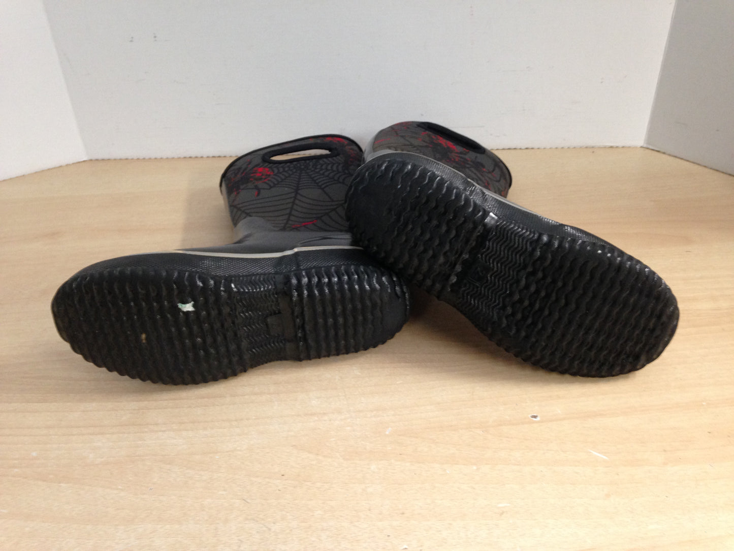 Bogs Style Child Size 2 Spider Neoprene Rubber Rain Winter Boots Black