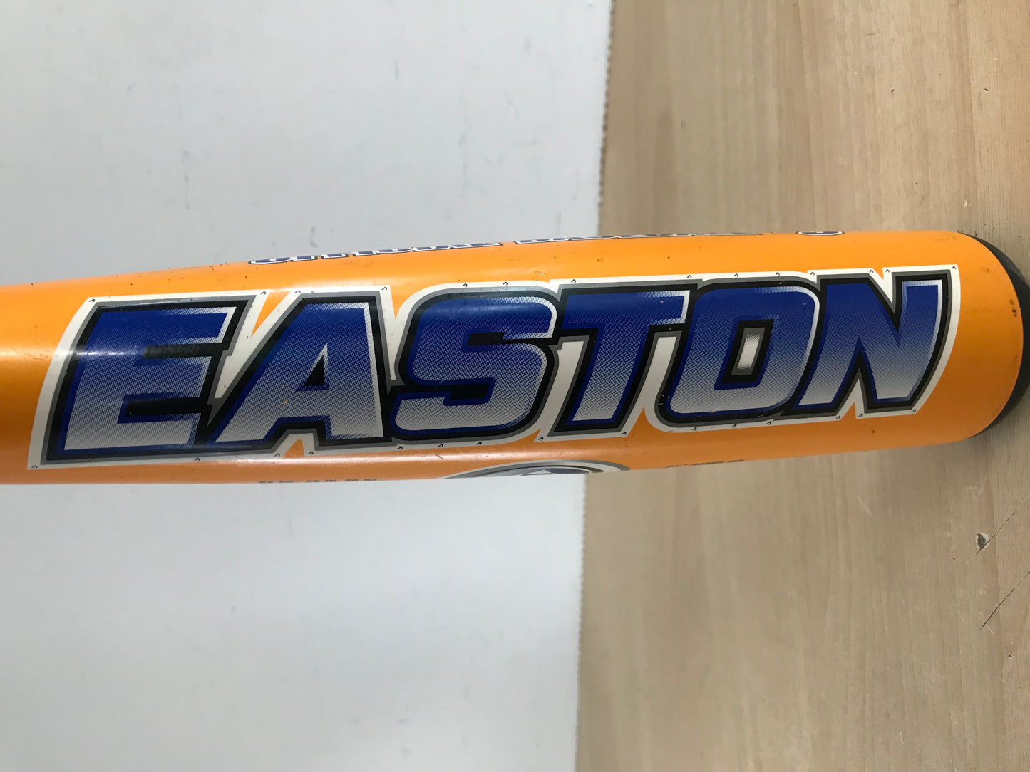 Baseball Bat 29 inch 26 oz Easton Reflex Baseball Orange Blue Black