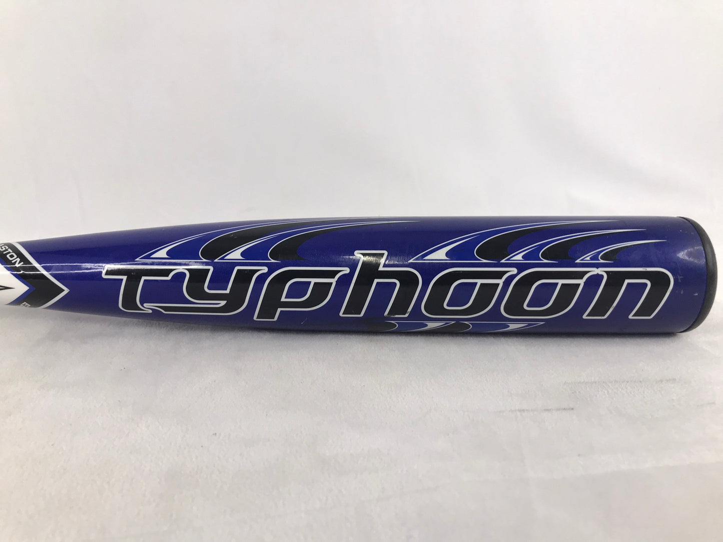 Baseball Bat 30 inch 19 oz Easton Typhoon Blue White Excellent