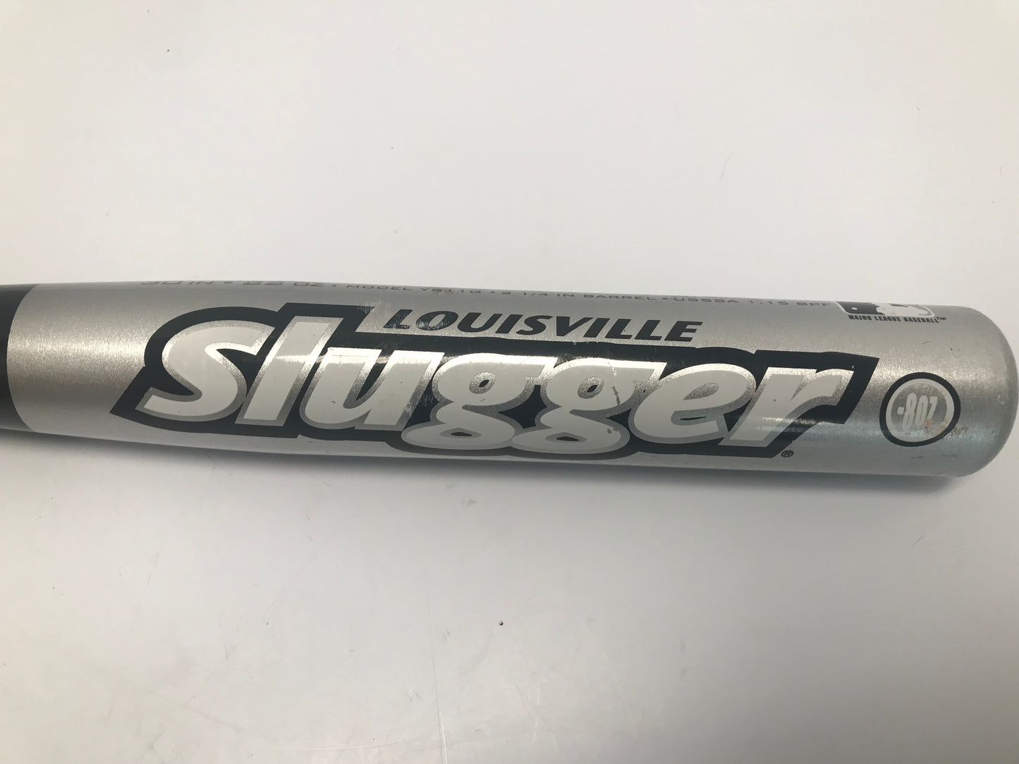 Baseball Bat 30 inch 20 oz Louisville Slugger TPX Genesis Chrome