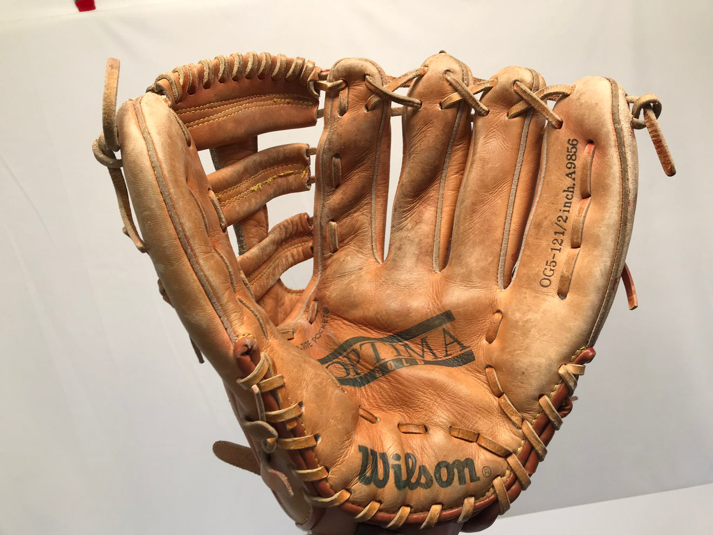Baseball Glove Adult Size 12.5 inch Wilson Gold Series Leather Fits on Left Hand