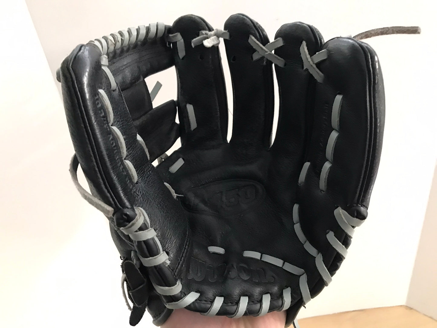 Baseball Glove Child Size 10.75 inch Wilson A450 Black Leather Fits on Left Hand As New