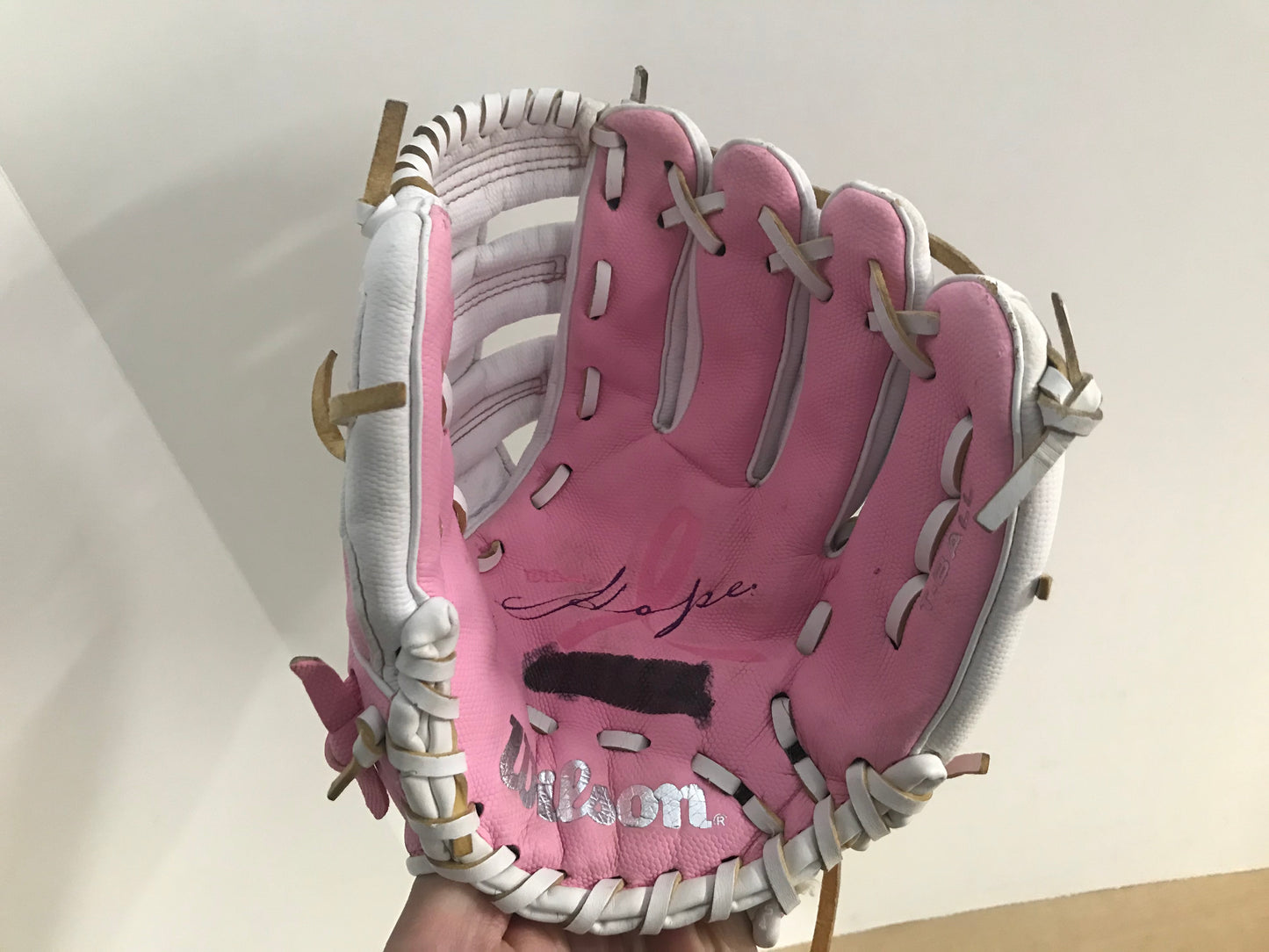 Baseball Glove Child Size 10 inch Wilson Pink White Soft Bends Well Fits on Left Hand