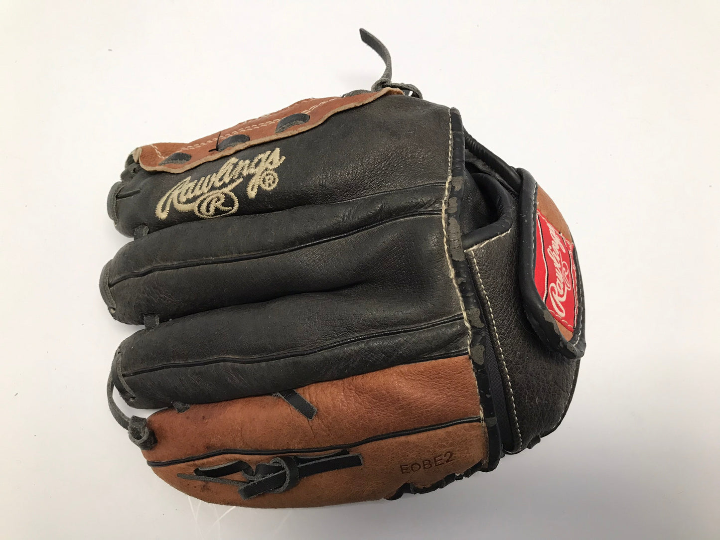 Baseball Glove Child Size 11 inch Rawlings Savage Soft Brown Black Leather Fits on Left Hand