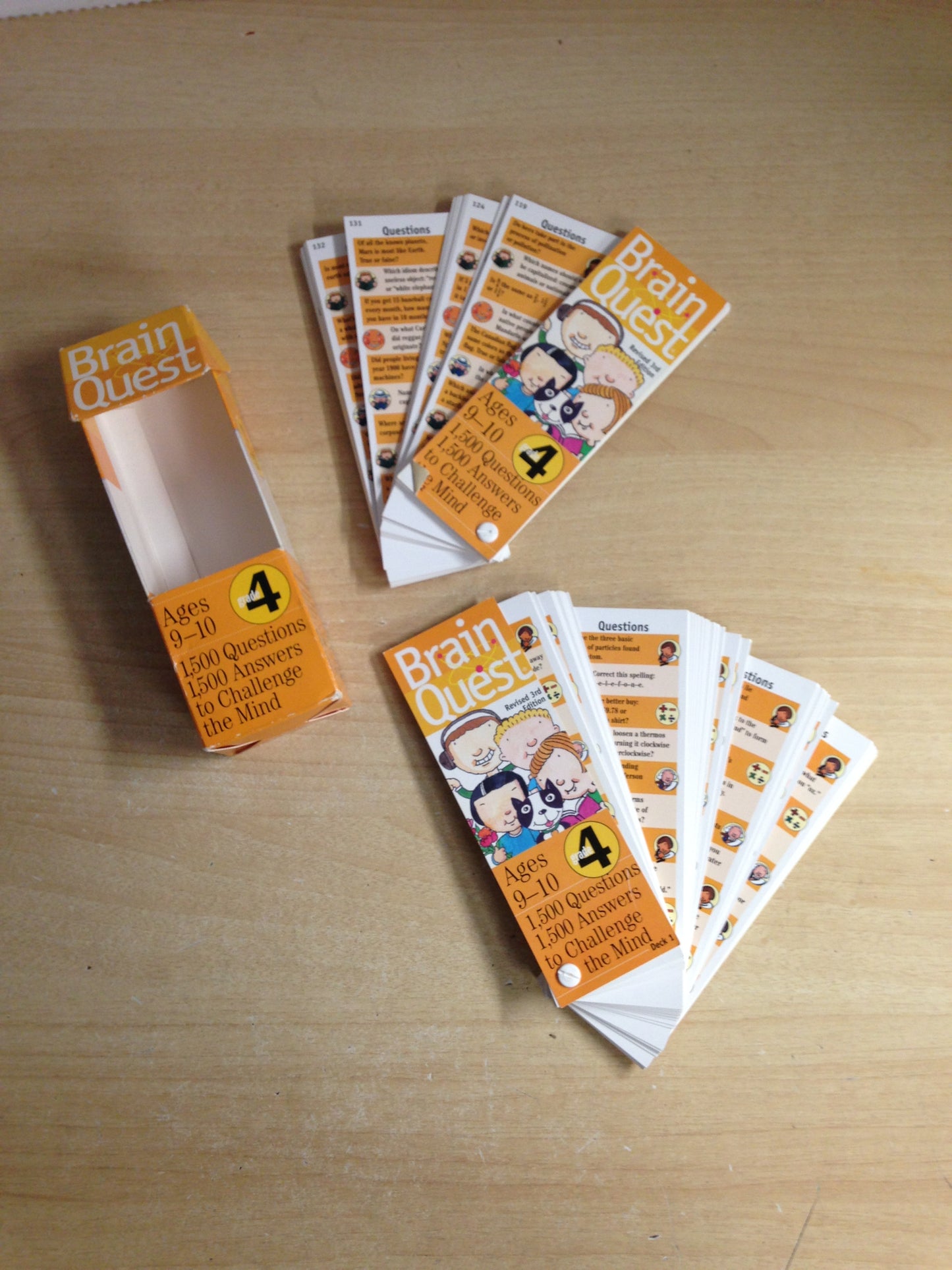 Brain Quest Age 9-10 Grade 4 Excellent