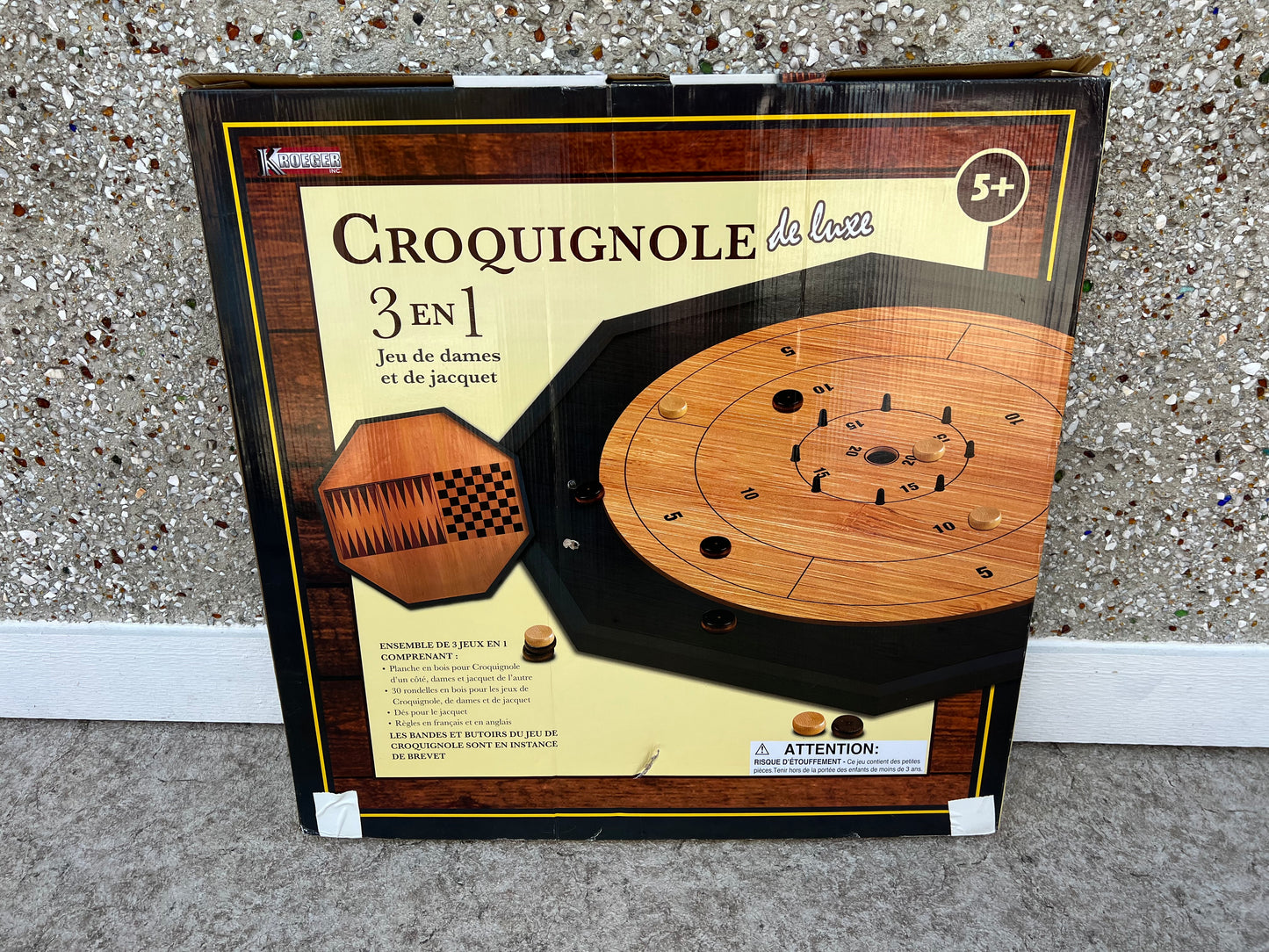 Crokinole Deluxe Vintage Style Checkers & Backgammon As New In Box Large 24 x 24 inch