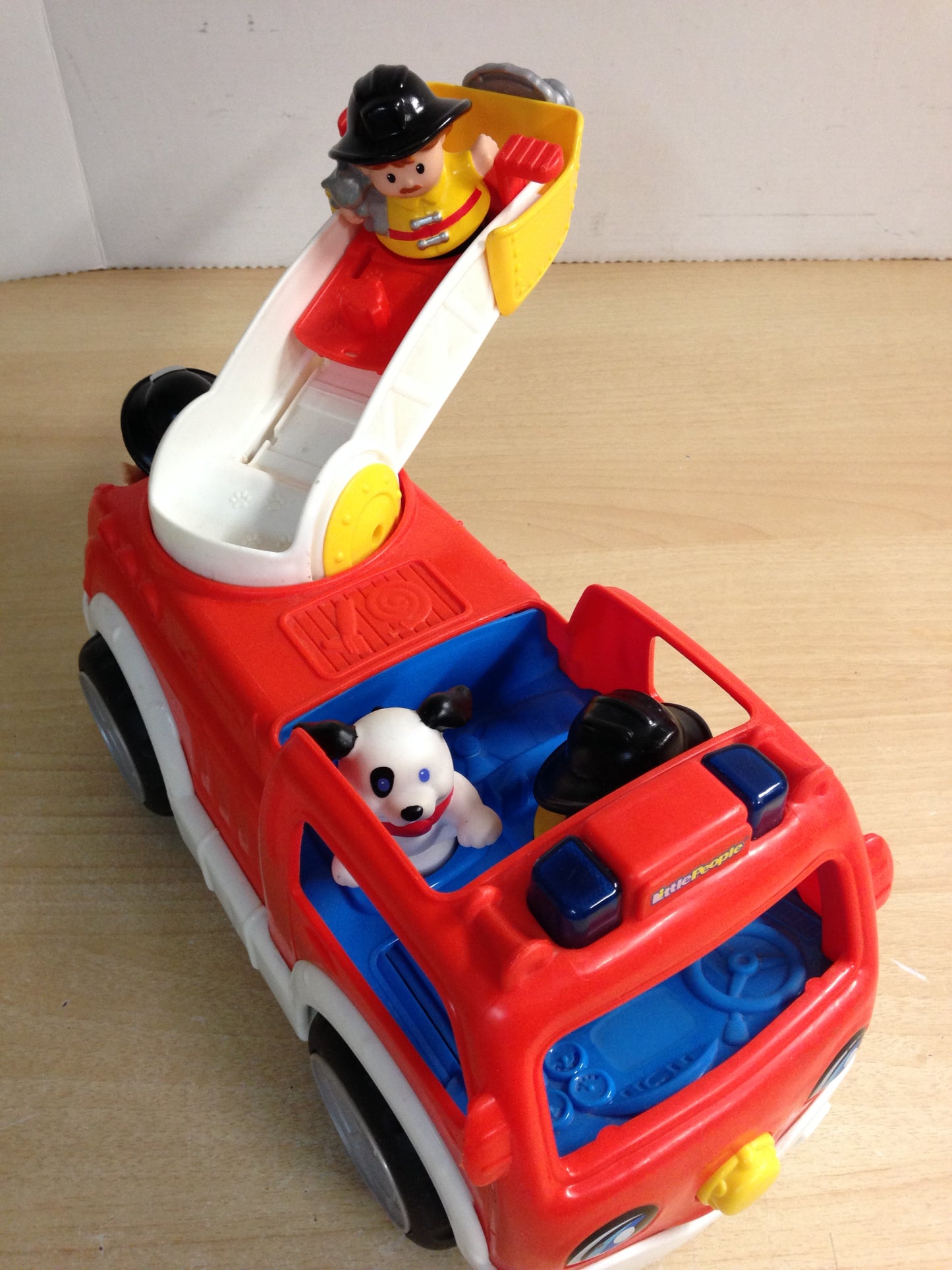 Fisher Price Little People Friends Real Sounds Fire Truck