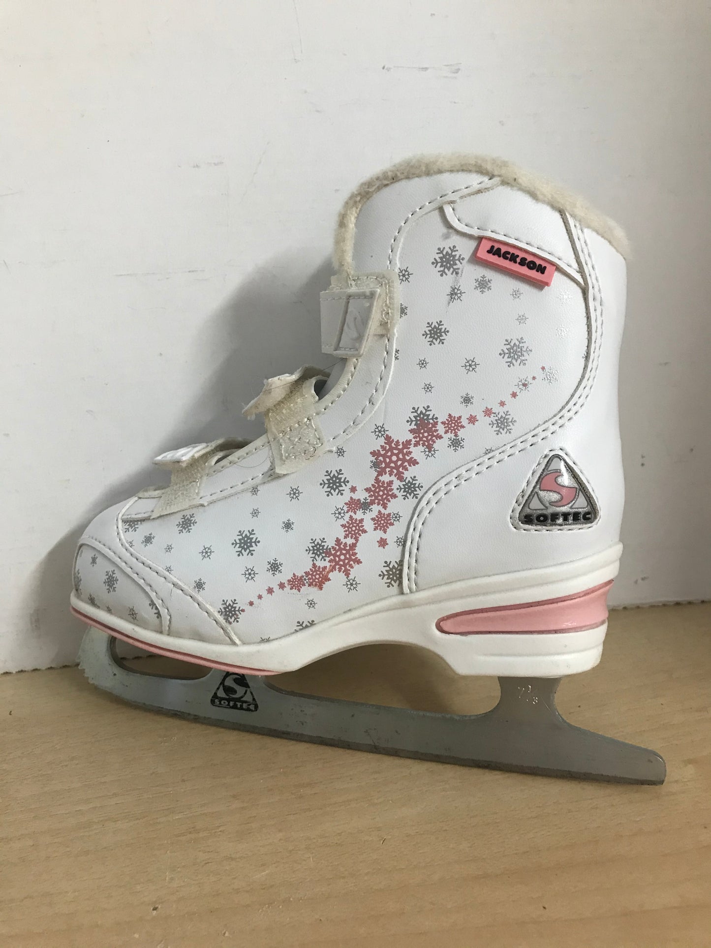 Figure Skates Child Size 13 Jackson Soft Skates White Pink Silver Excellent