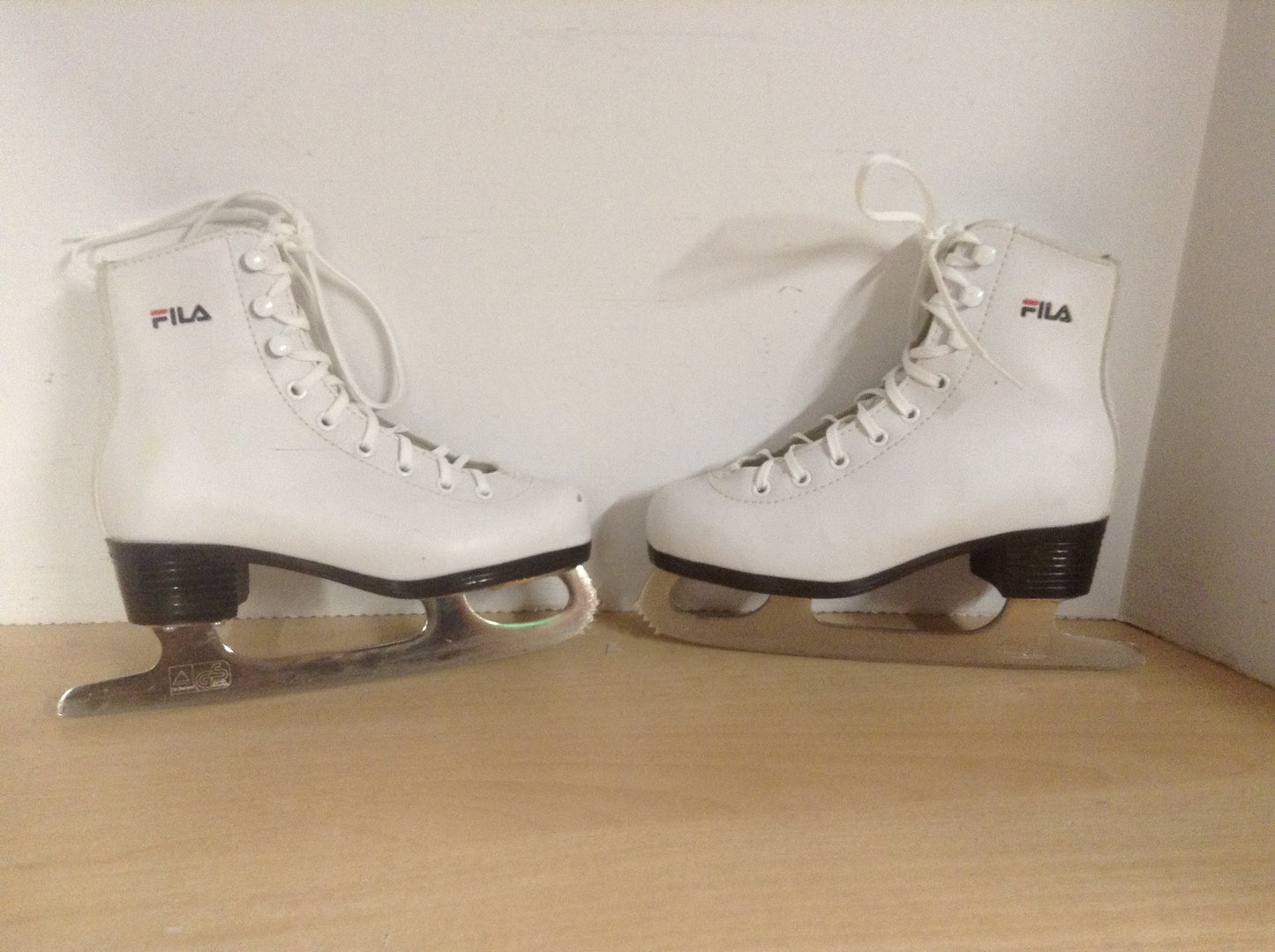 Figure Skates Child Size 1 Fila Excellent