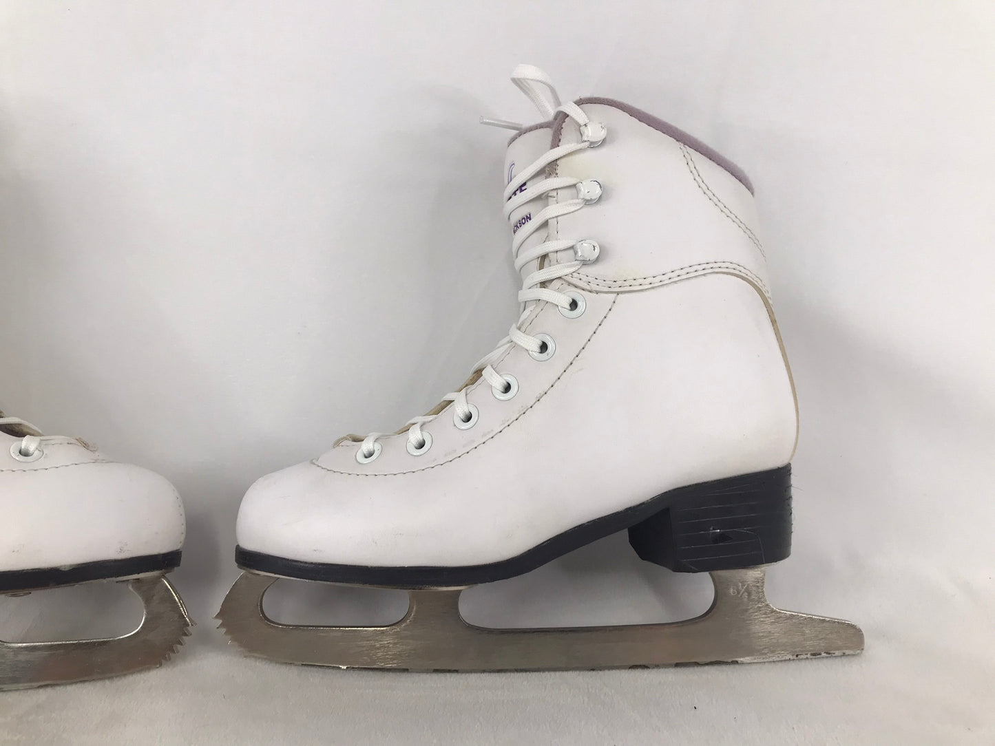 Figure Skates Child Size 2 Jackson Soft Skates Purple Excellent