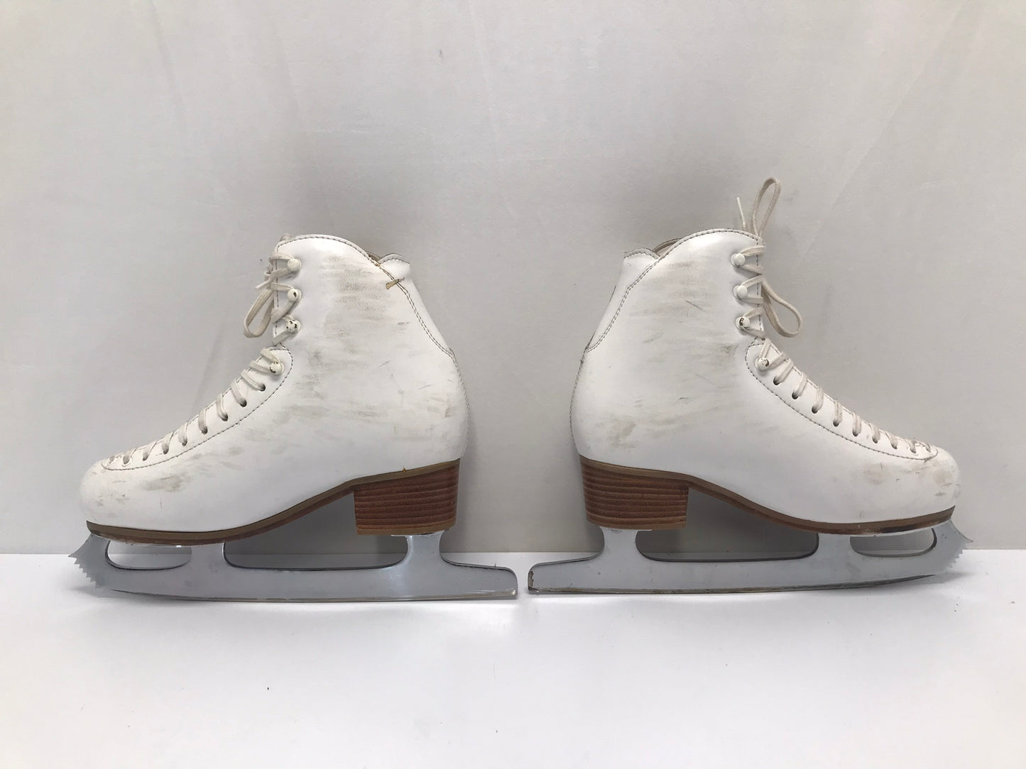 Figure Skates Ladies Size 6 Risport Excellence Professional Leather As New With MK Blades