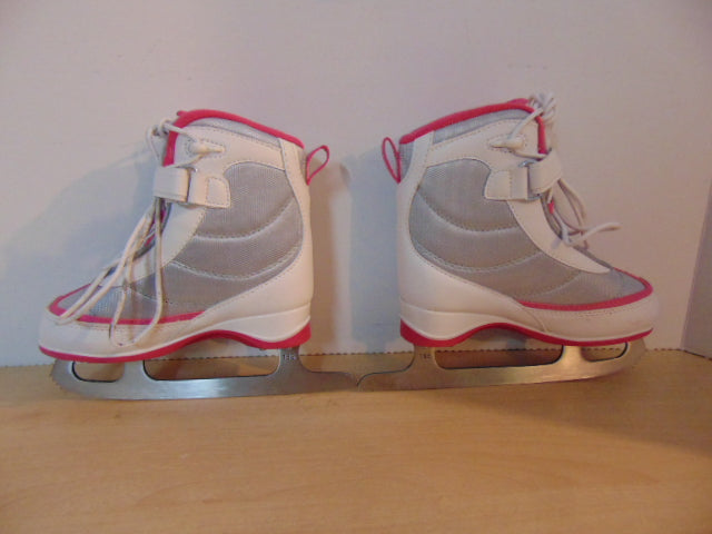Figure Skates Child Size 11 Vic Soft Skate White Pink New Demo Model
