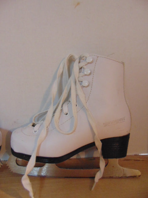 Figure Skates Child Size 11 Winnwell Minor Wear