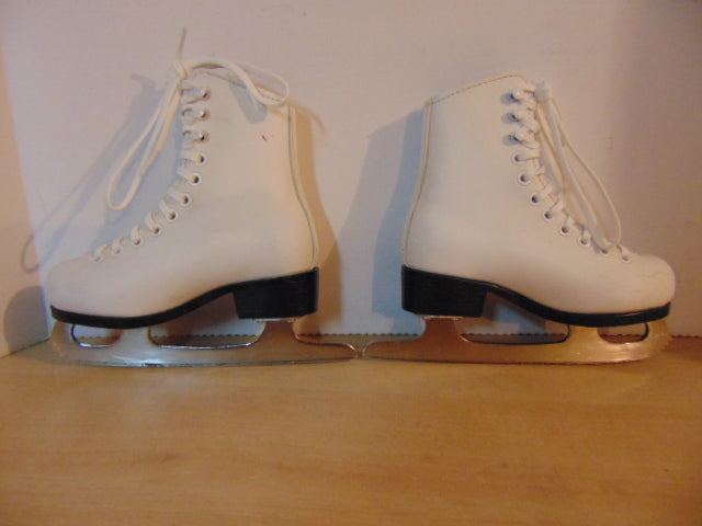 Figure Skates Child Size 8 Toddler CCM Jamie Sale