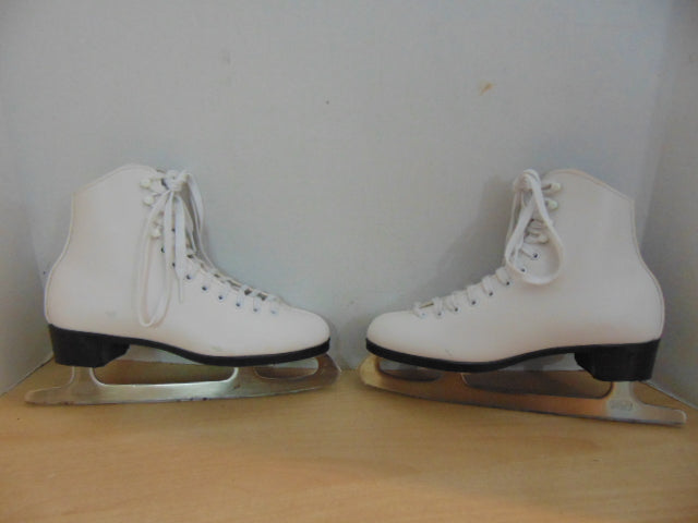 Figure Skates Ladies Size 6 Dominion Leather Minor Marks