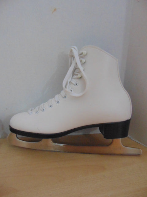 Figure Skates Ladies Size 6 Dominion Leather Minor Marks