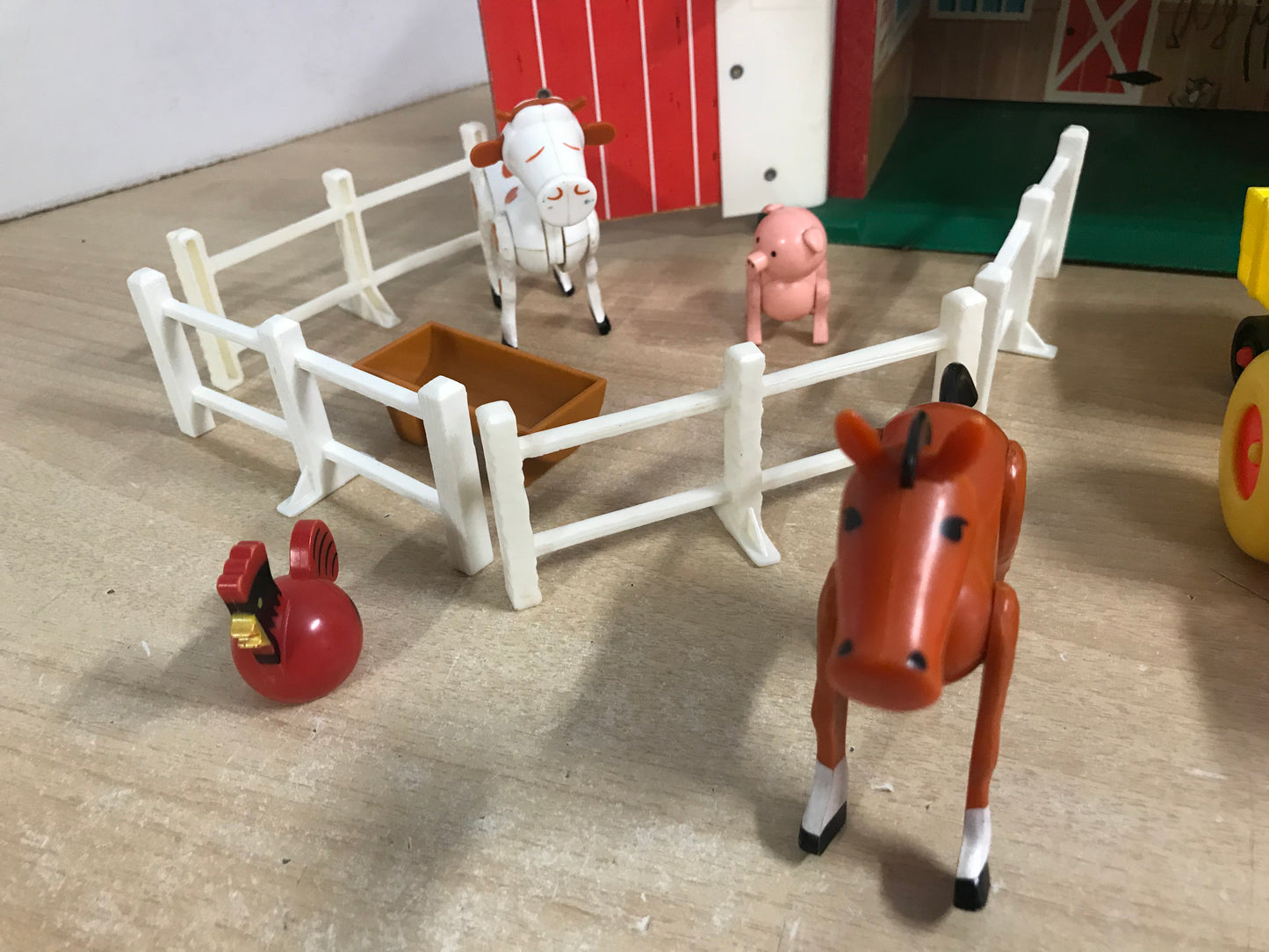 Fisher Price Vintage 1967 Little People Play Family Farm With Silo Minor Wear