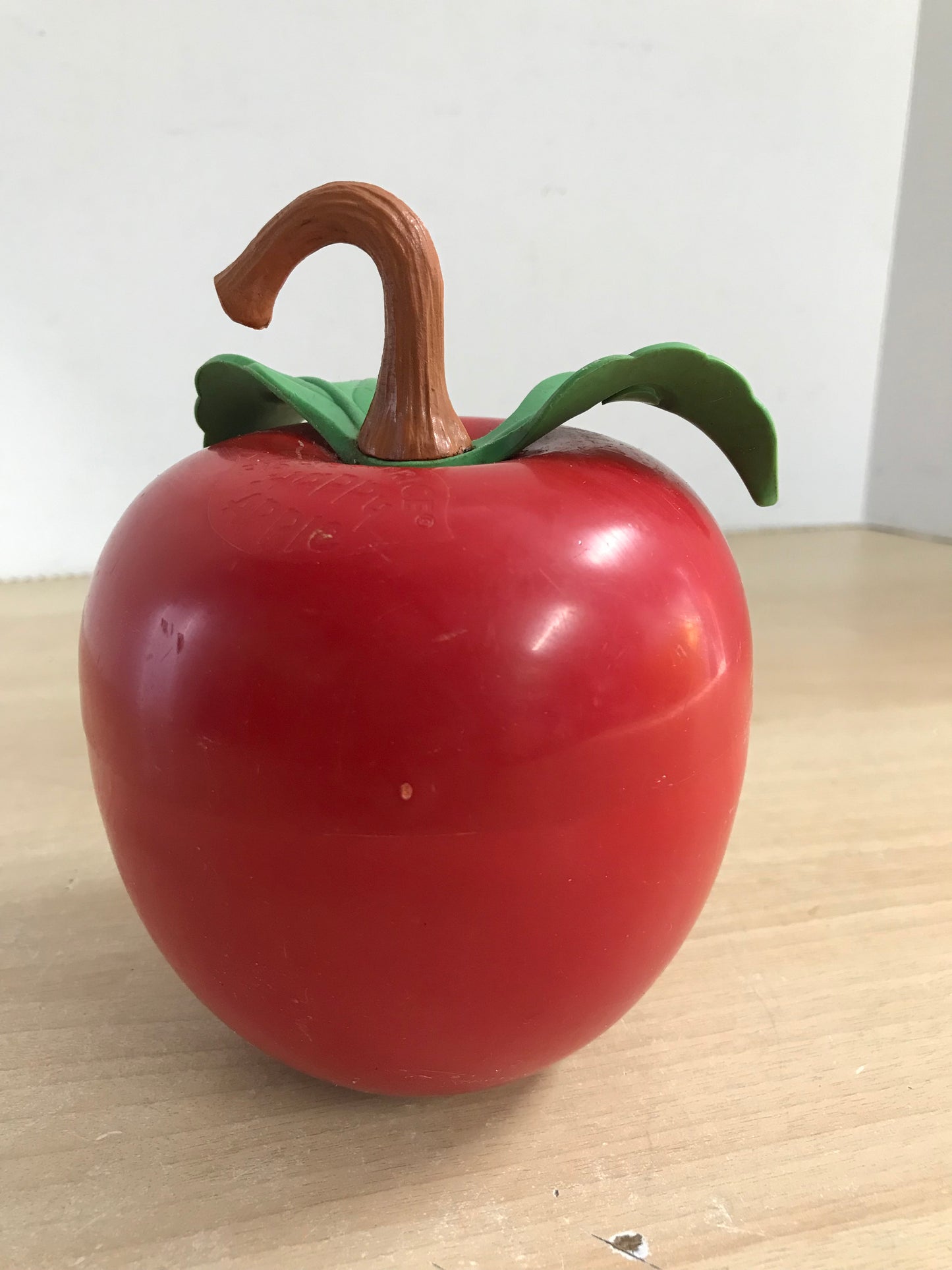 Fisher Price Vintage 1972 Happy Chime Apple RARE With Hooked Stem Excellent Shape and Eyes CW 1929