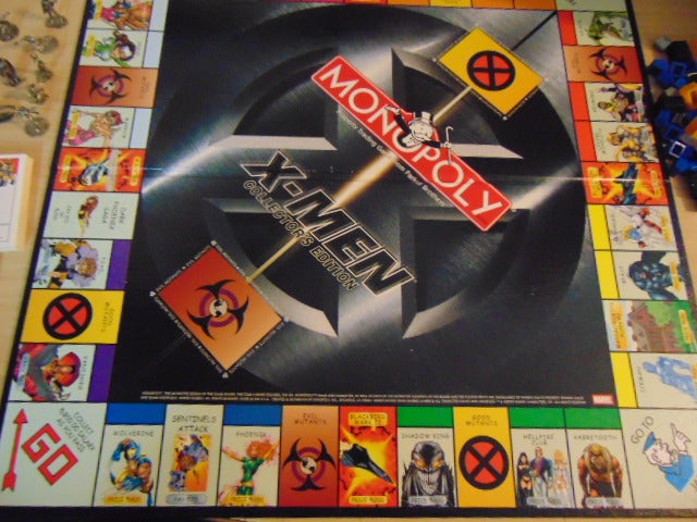 Game Monopoly X Men Action Figure Collectible Game Complete As New