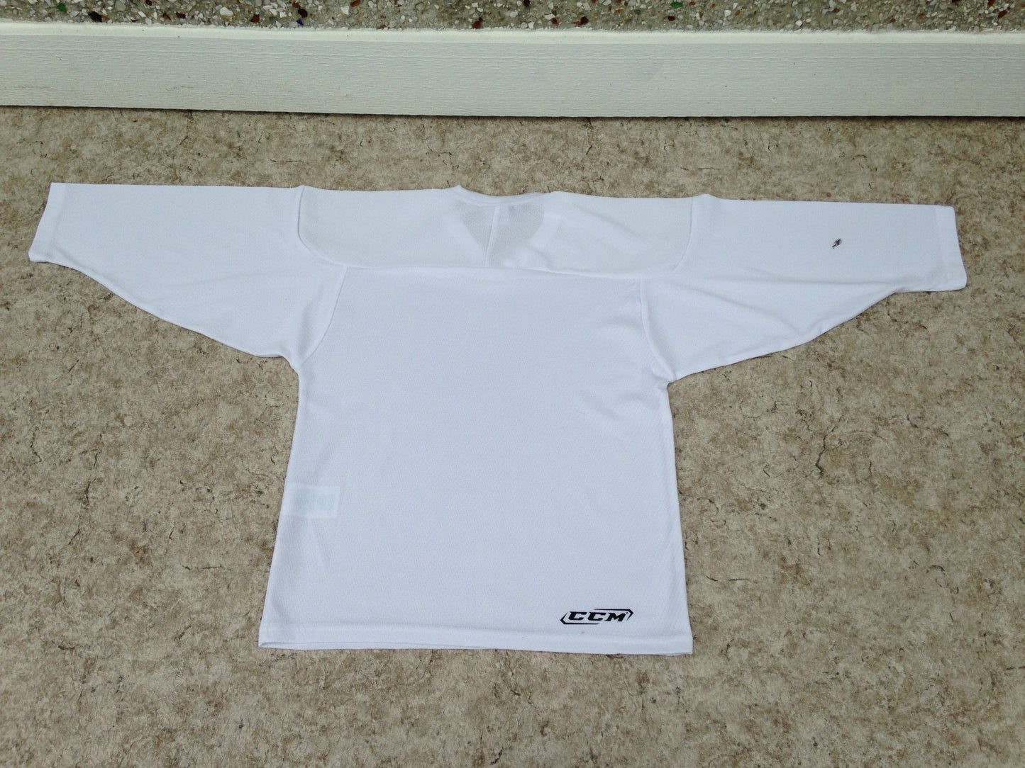 Hockey Jersey Child Size Junior 8-10 Lg Practice Jersey White Excellent