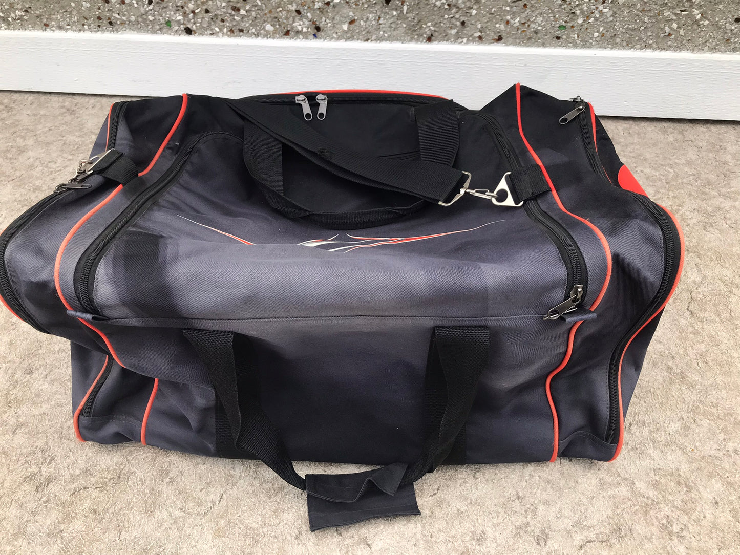 Hockey Bag Child Size Youth Works Perfect Zippers Are Perfect Minor Fading on top