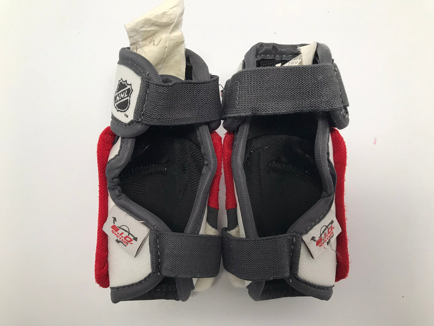Hockey Elbow Pads Child Size Y Small Age 3-4 CCM 04 Vector Red White Grey As New