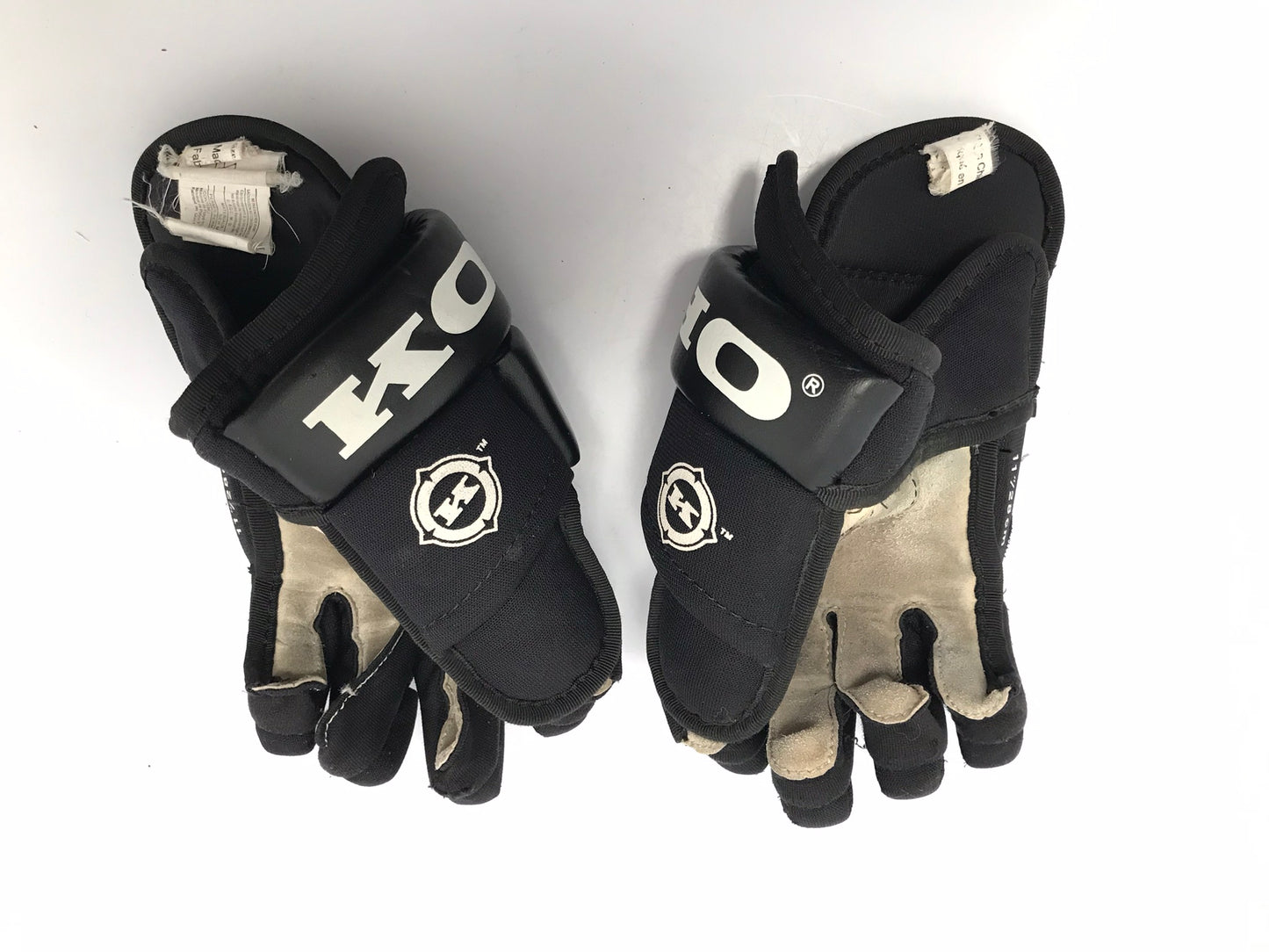 Hockey Gloves Child Size 11 inch Koho Junior Black White Excellent