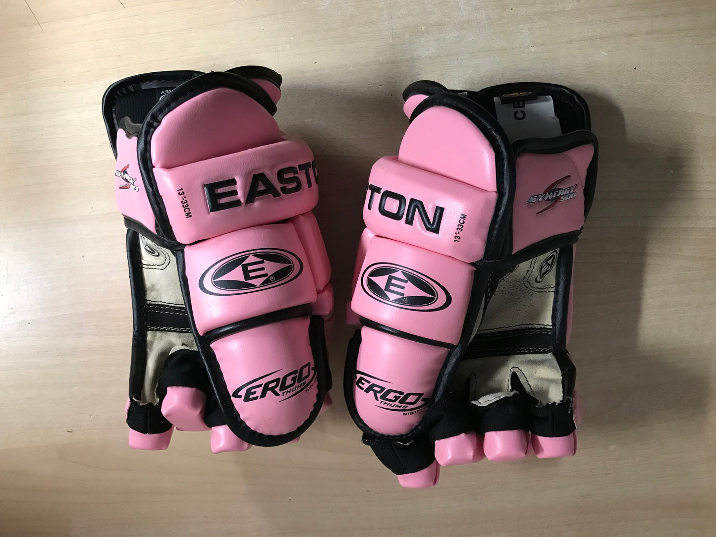 Hockey Gloves Ladies Size 13 inch Easton Pink Excellent