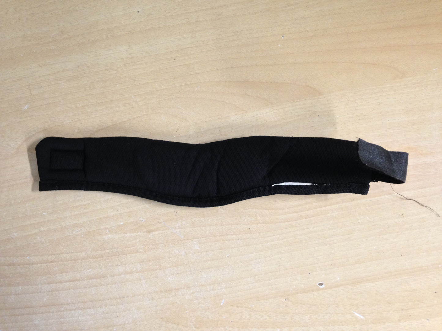 Hockey Neck Guard Child Size 4-6 CCM As New