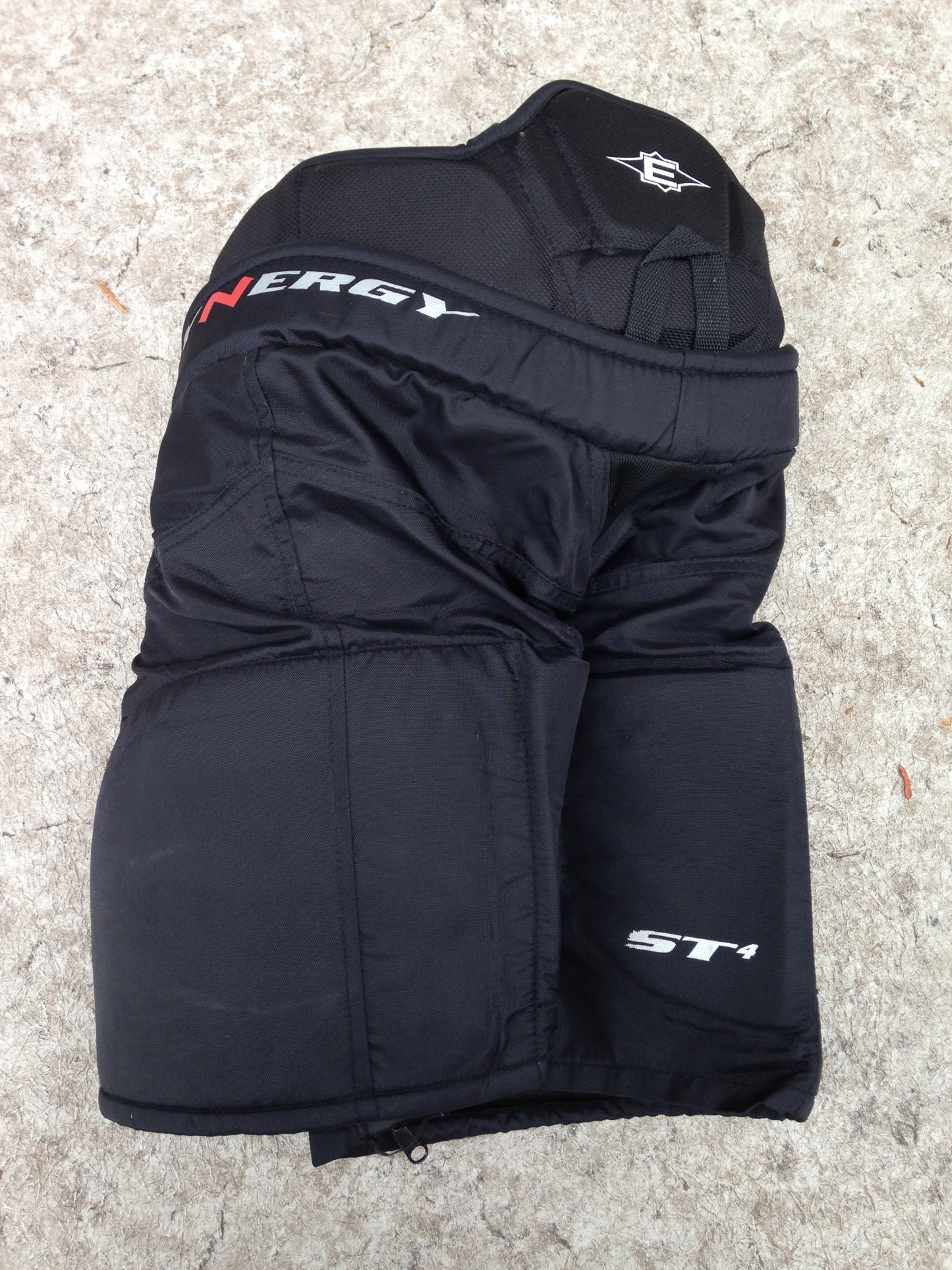 Hockey Pants Child Size Junior Large Easton Synergy Black