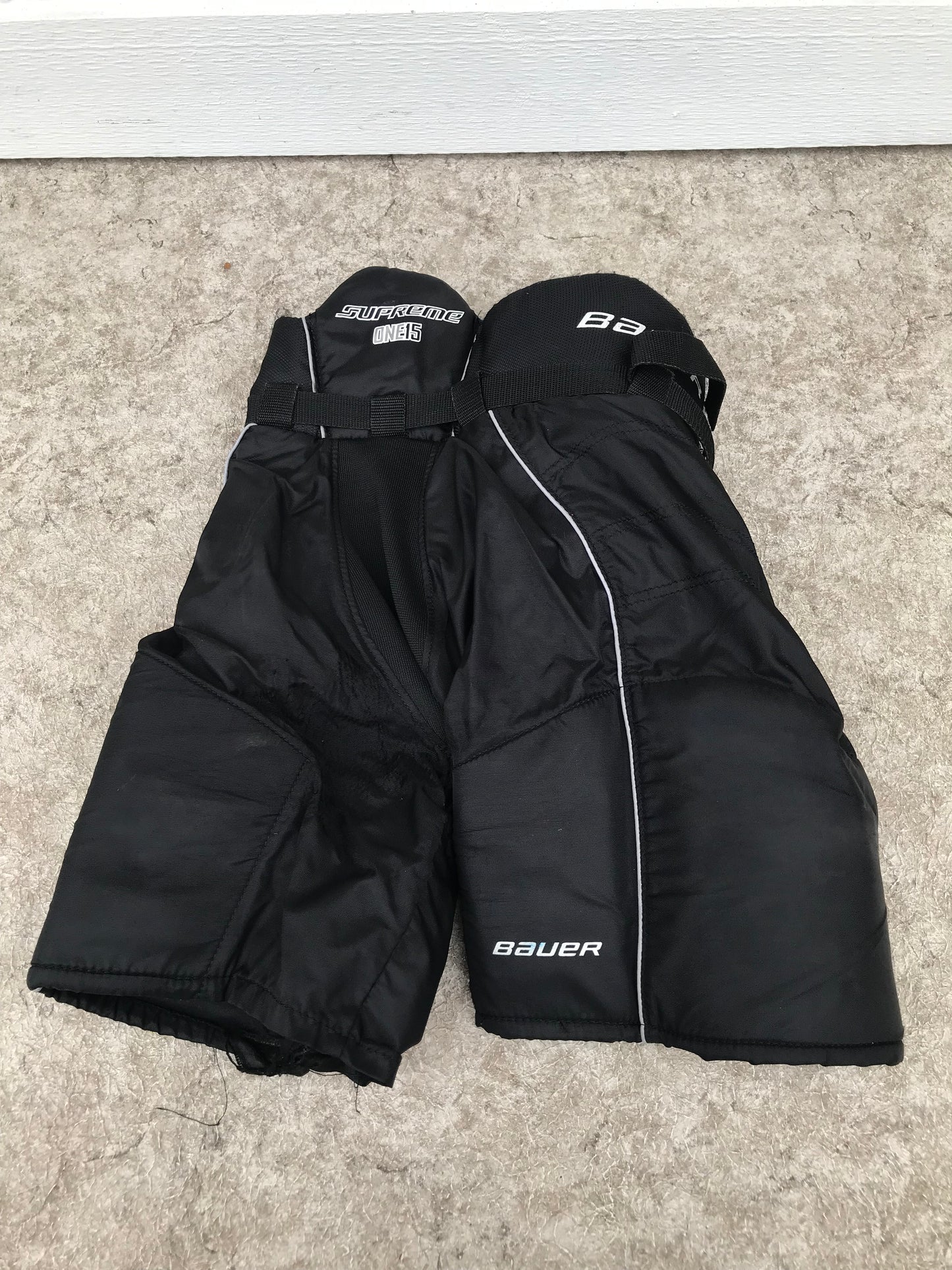 Hockey Pants Child Size Junior Medium Bauer Supreme One15 Black Blue Excellent