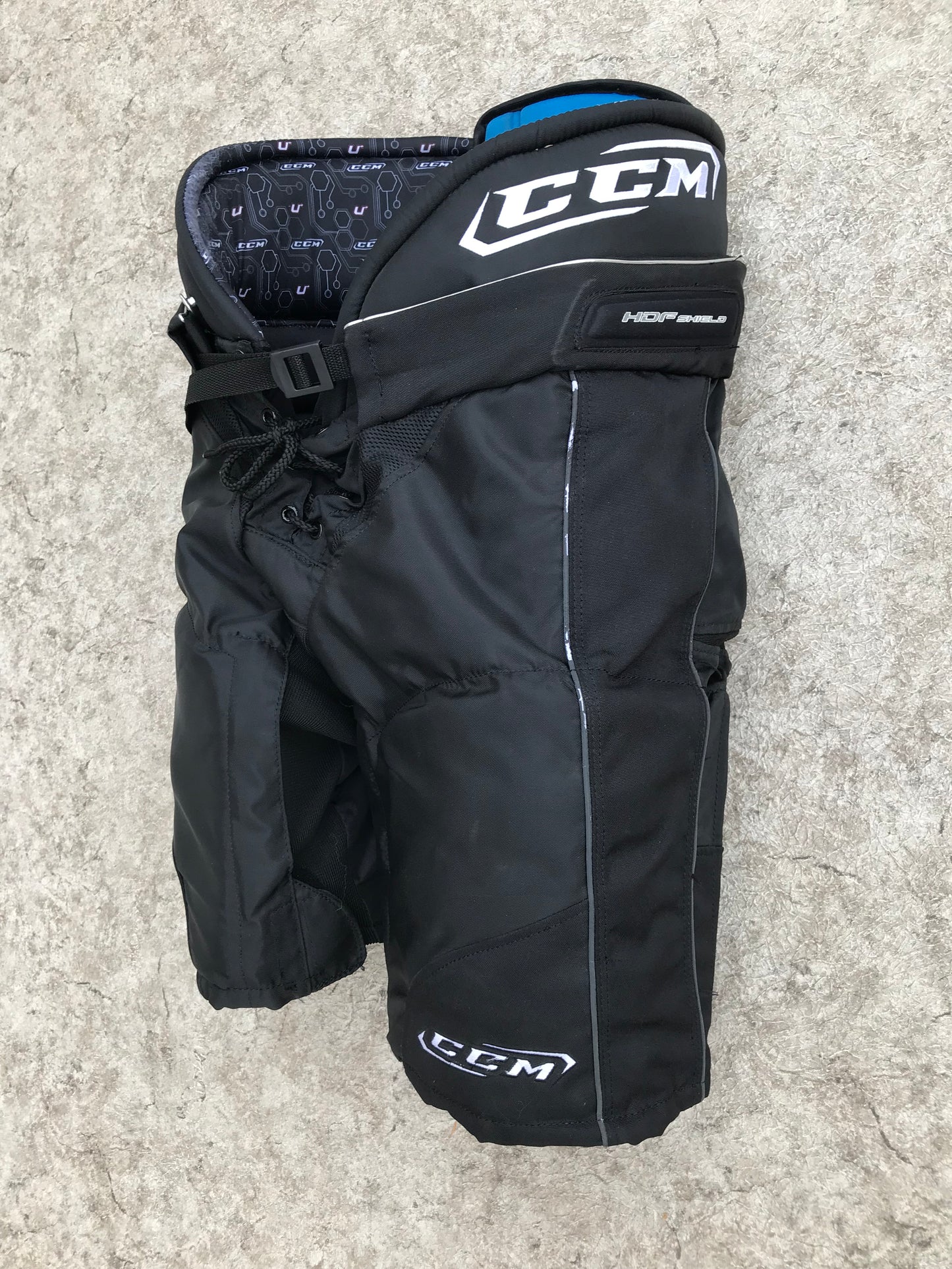 Hockey Pants Child Size Junior X Large CCM U Fit 09 Slim Excellent