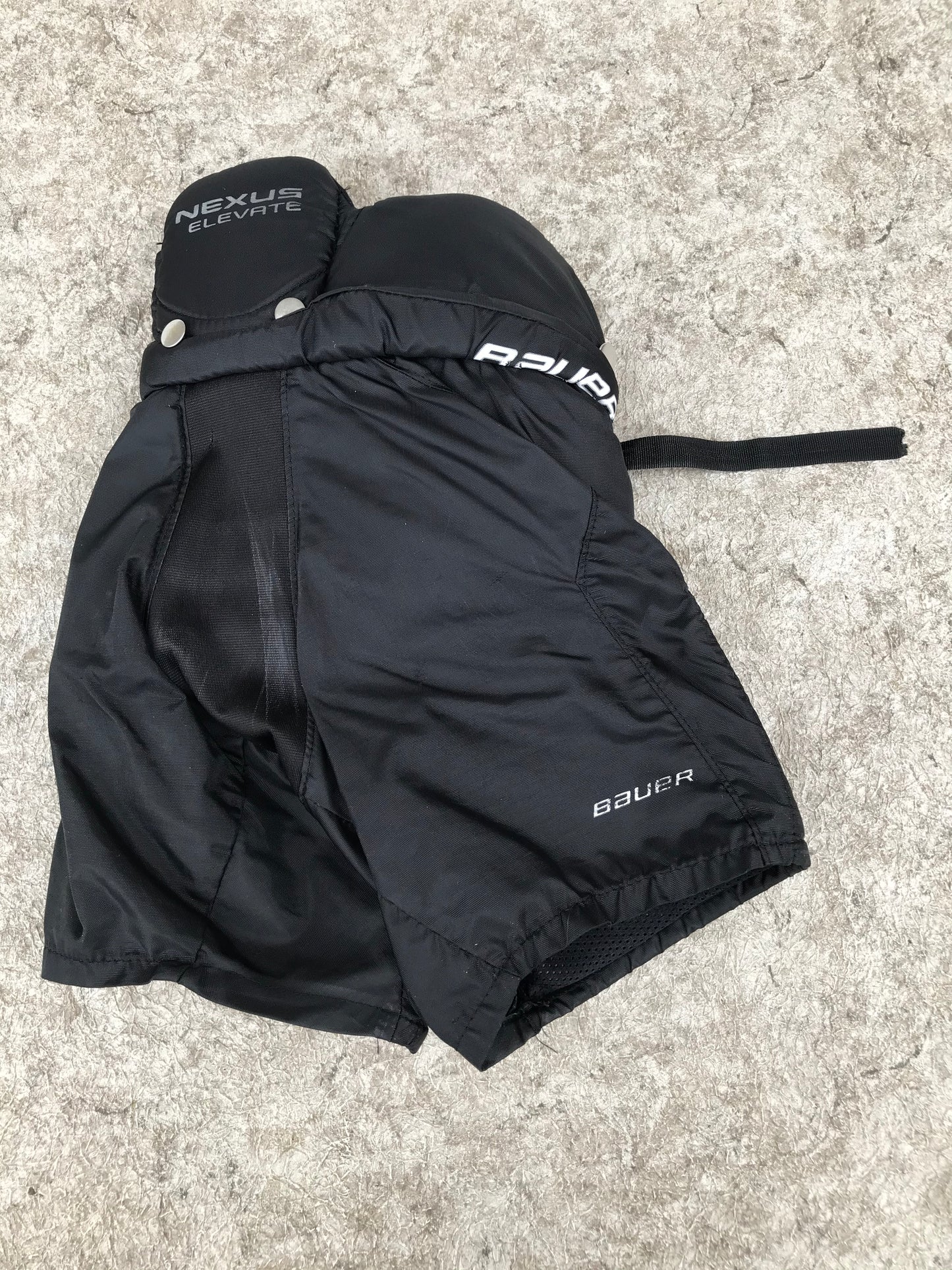 Hockey Pants Child Size Y Medium 4-7 Bauer Nexus Elivate Excellent