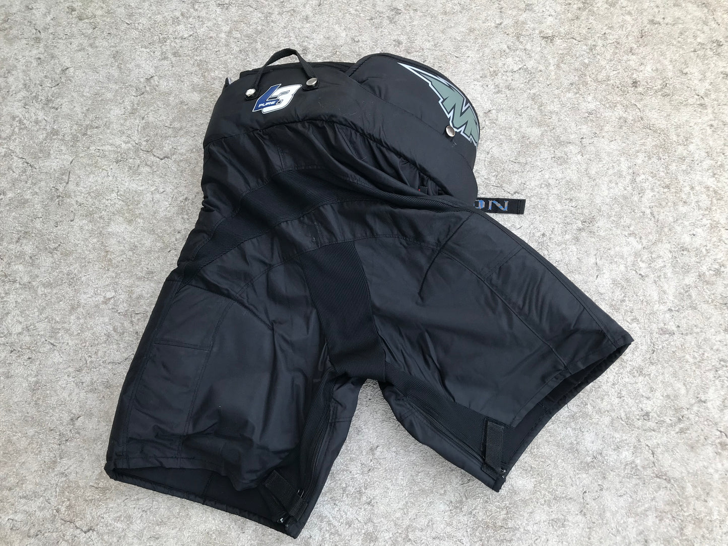 Hockey Pants Men's Size Medium Mission Excellent