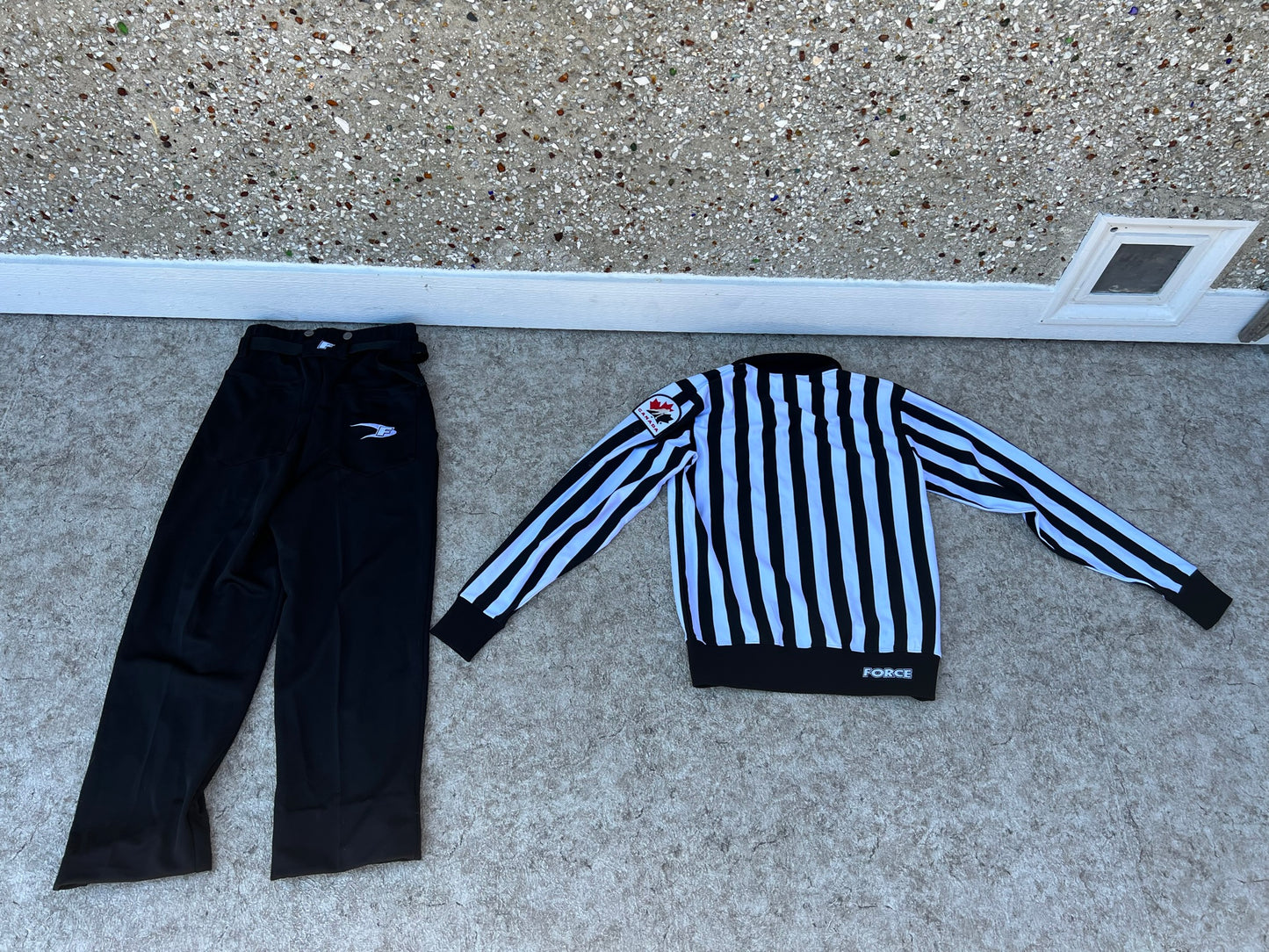 Hockey Referee Officiating B.C. Jersey and Pants Uniform CCM Adult X Small - Small As New Pants Are Hemmed and Can Come Down Excellent