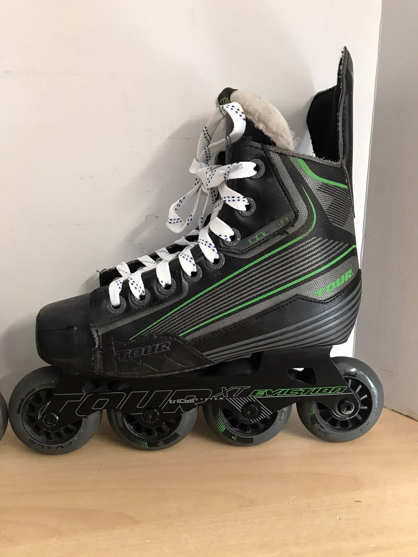 Hockey Roller Hockey Skates Child Size 4 Tour Grey Green