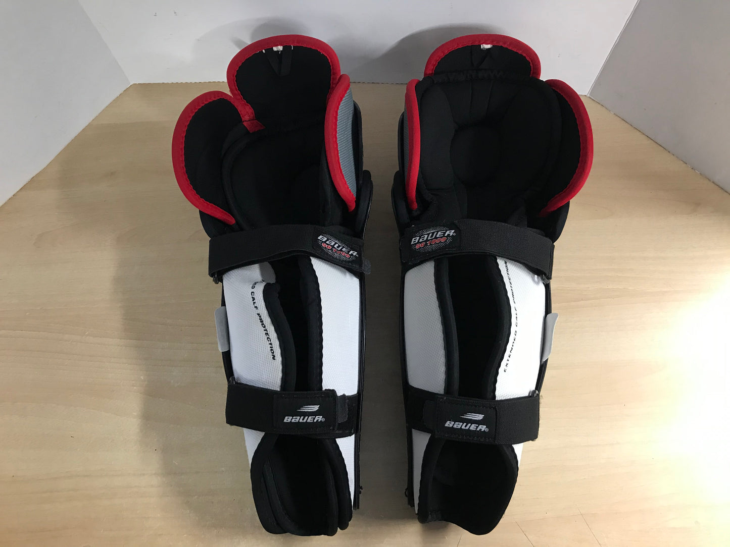 Hockey Shin Pad Men's Size 15 inch Bauer 1000 Calf Wrap Excellent