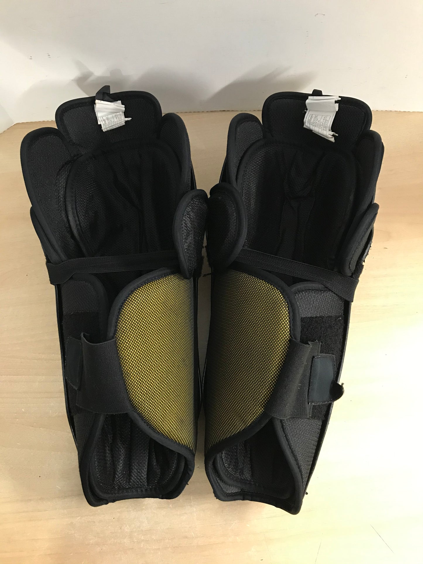 Hockey Shin Pads Men's Size 14 inch Bauer Surpeme One Black Gold Calf Wrap Minor Wear