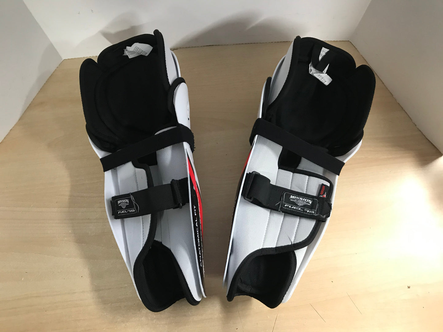 Hockey Shin Pads Men's Size 14 inch Mission Fuel White Black Red Excellent