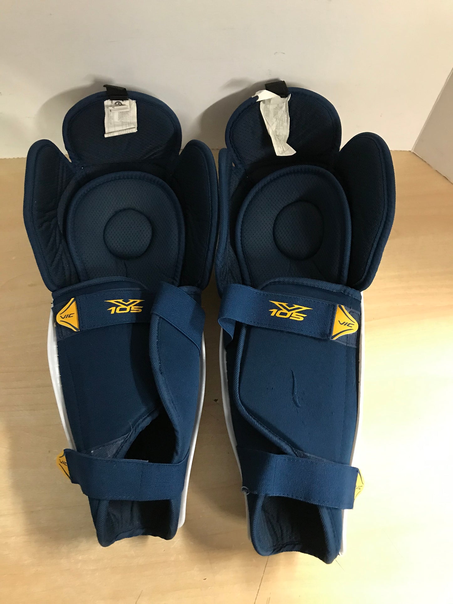 Hockey Shin Pads Men's Size 15 inch Vic Calf Wrap White Blue Excellent