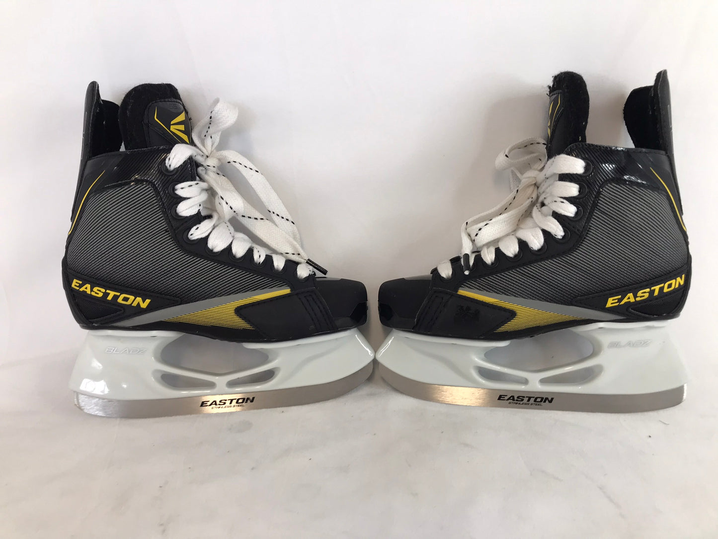 Hockey Skates Child Size 1.5 Shoe Size Easton Bladz New Demo Model