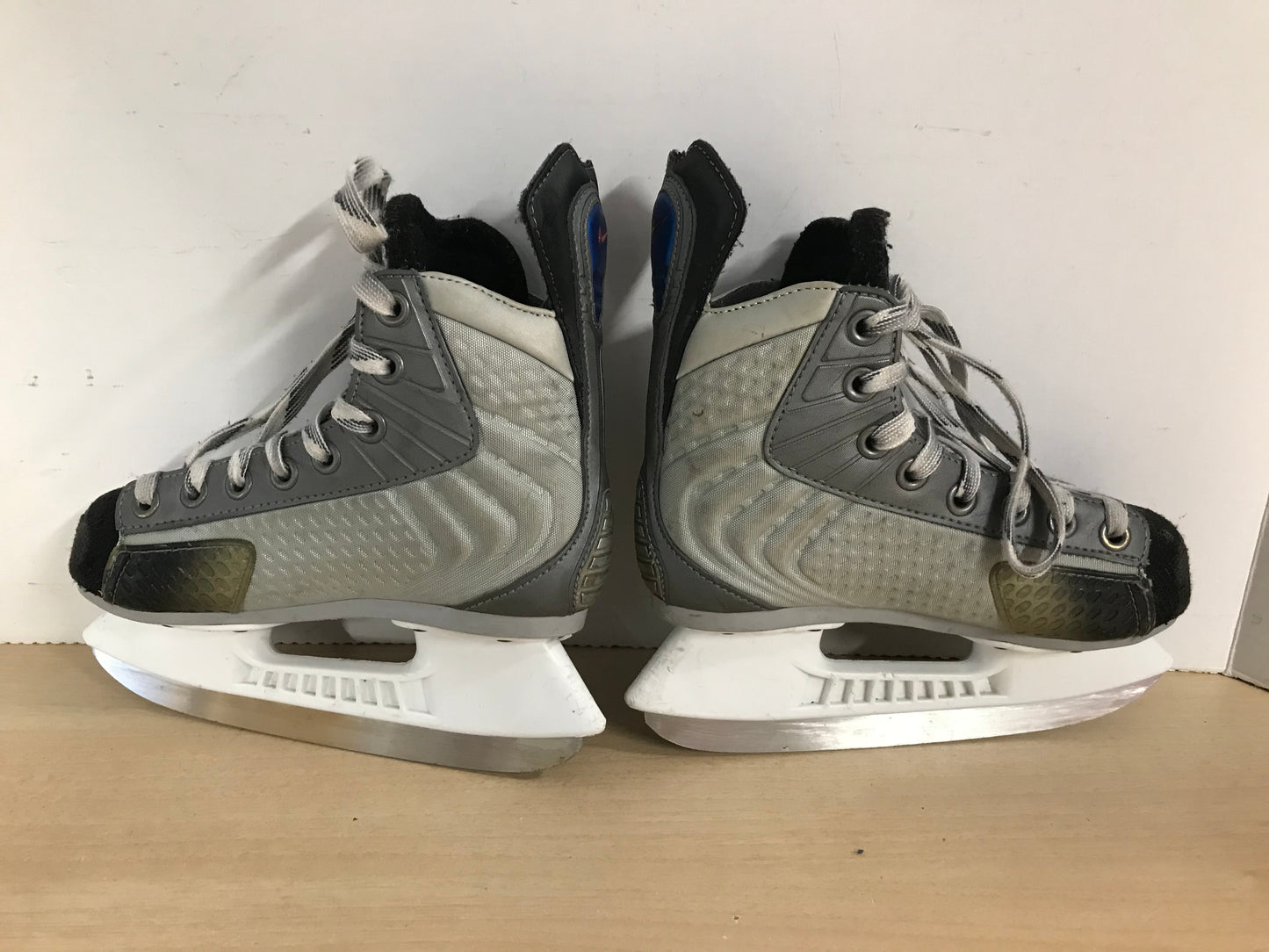 Hockey Skates Child Size 13 Shoe Size Nike
